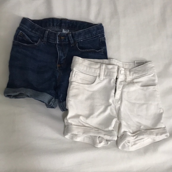 🩳 2 Old Navy Toddler Girl Denim Shorts 5T - Picture 1 of 10